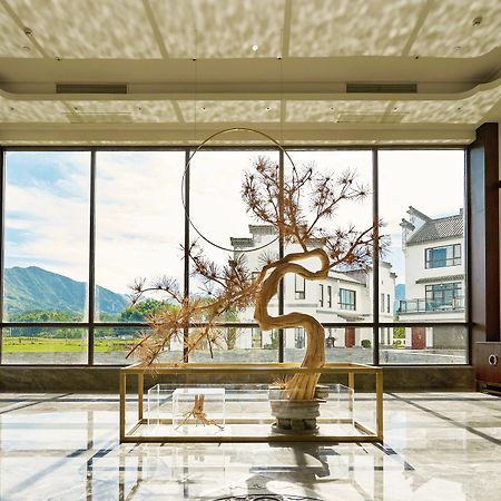 Wo Ge Yi Shu Hong Cun Shui Mo Li Hotel Yi (Anhui) Exteriör bild